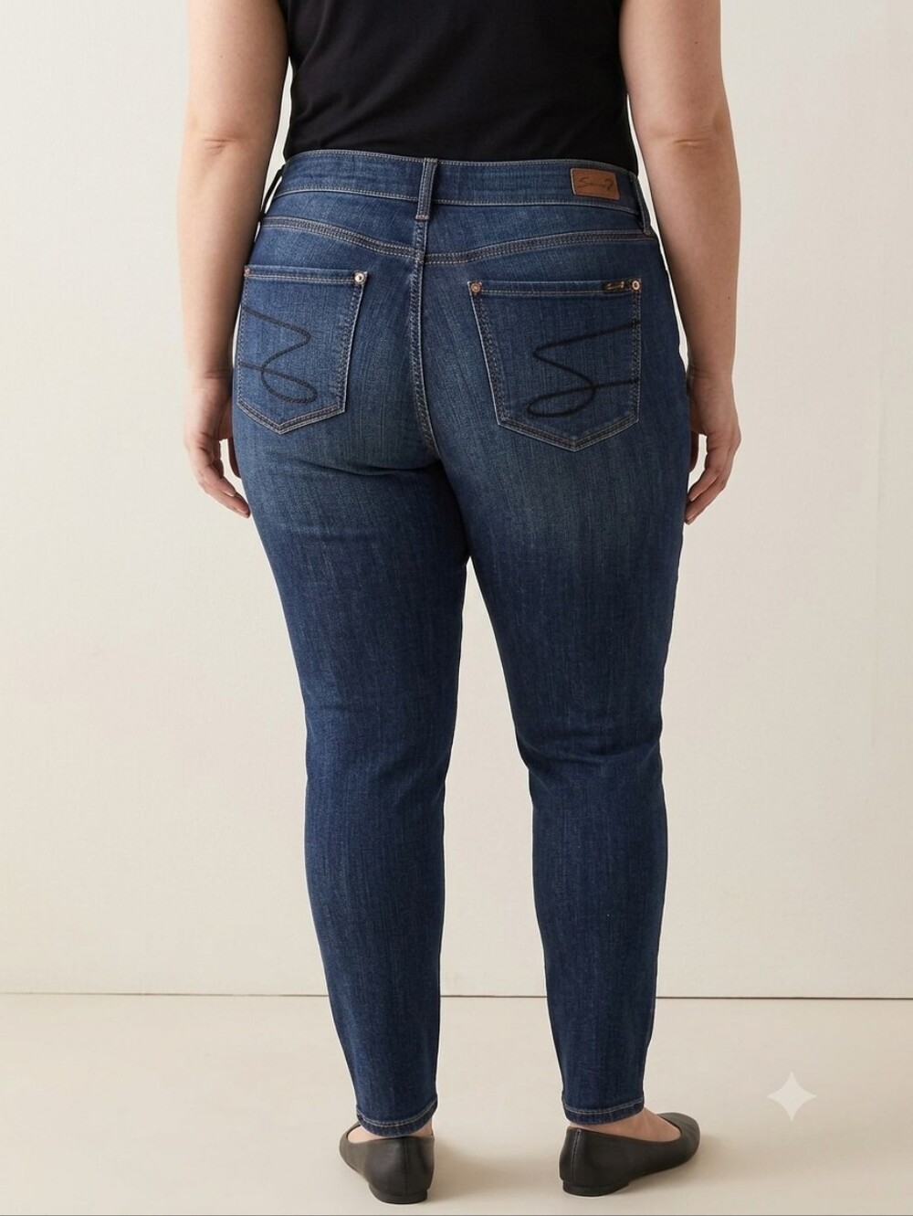 Seven 7 Classic High-Rise Skinny Jeans in Dark Blue - Picture 2 of 5